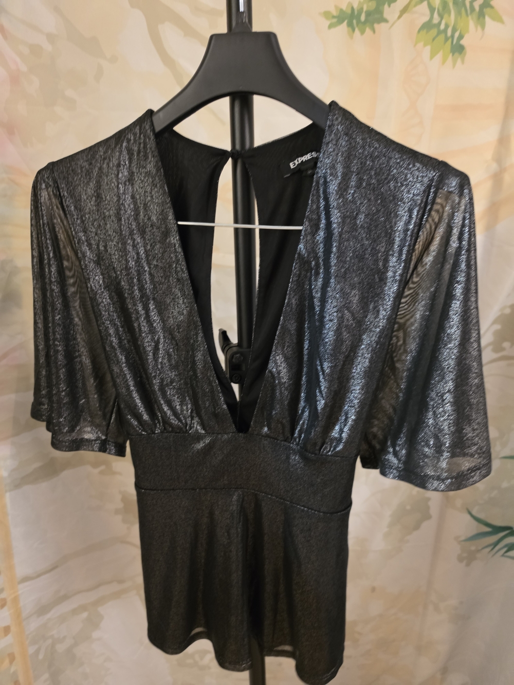 Express Shimmery Black V-Neck Peplum Top